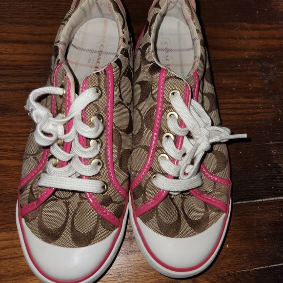 Signature C Coach Barrett shoes - Picture 4 of 12